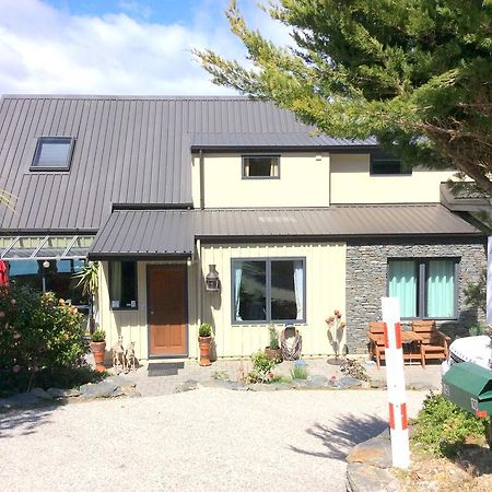 Alpine Suites Distretto di Queenstown Esterno foto
